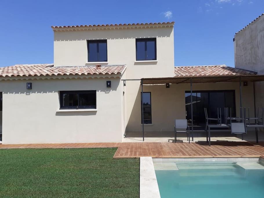 Villa Le Nid D'Emilie Maillane Exterior foto